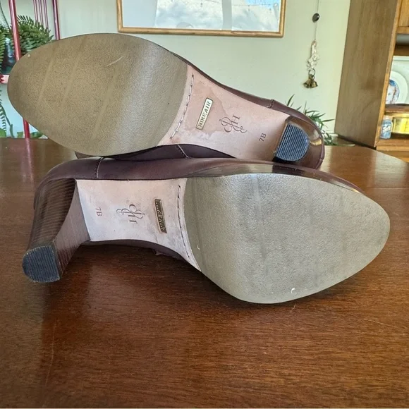 Cole Haan Knee High Boots Brown Leather Nike Air Tall Heeled Boots | Size 7 - Picture 9 of 10